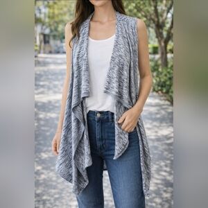 Atmosphere Sleeveless Women's Cardigan